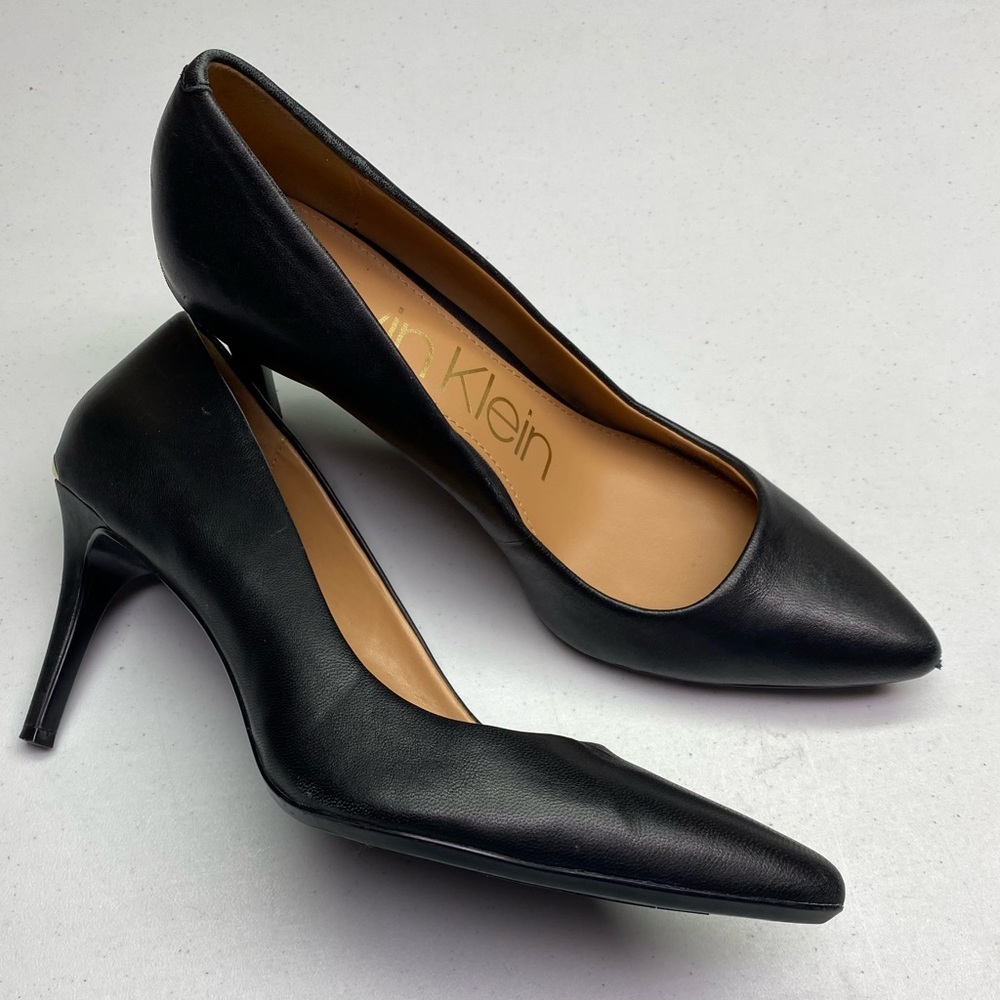 NWOT CK BLK Faux Leather Heels, 👠 9 Summer Sale